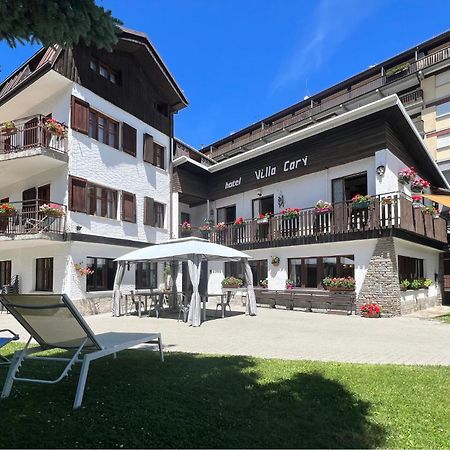 Hotel Villa Cary Oulx Buitenkant foto