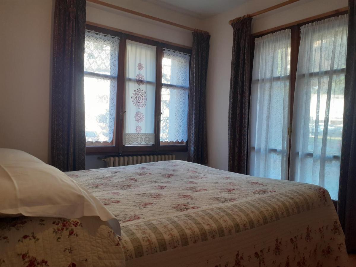 Hotel Villa Cary Oulx Buitenkant foto