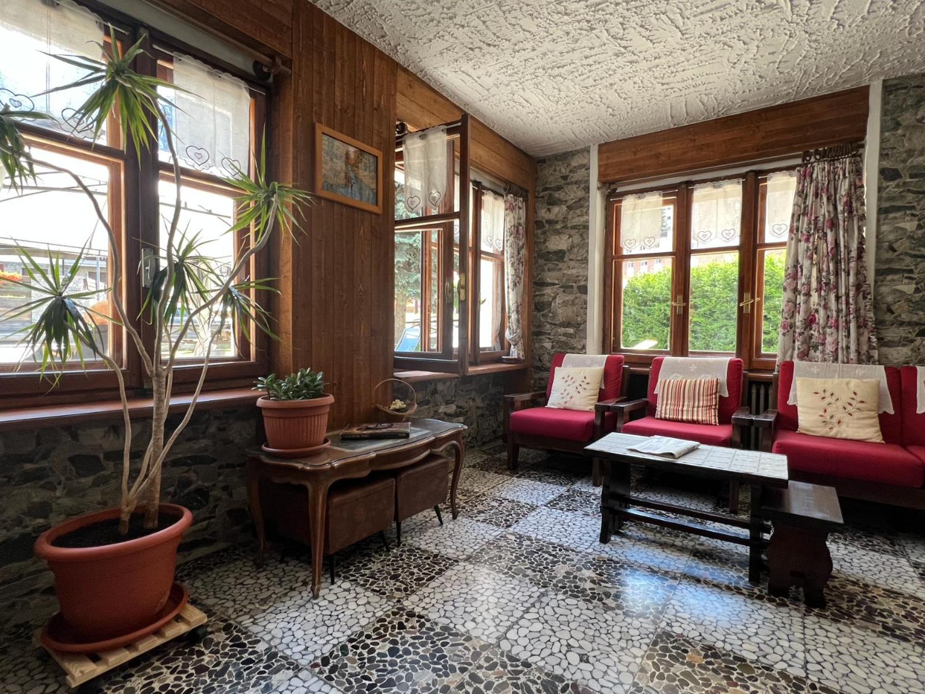 Hotel Villa Cary Oulx Buitenkant foto
